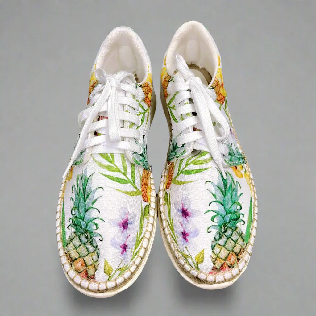 Free People floral Jackson sneakers, size 8, NEW IN BOX!