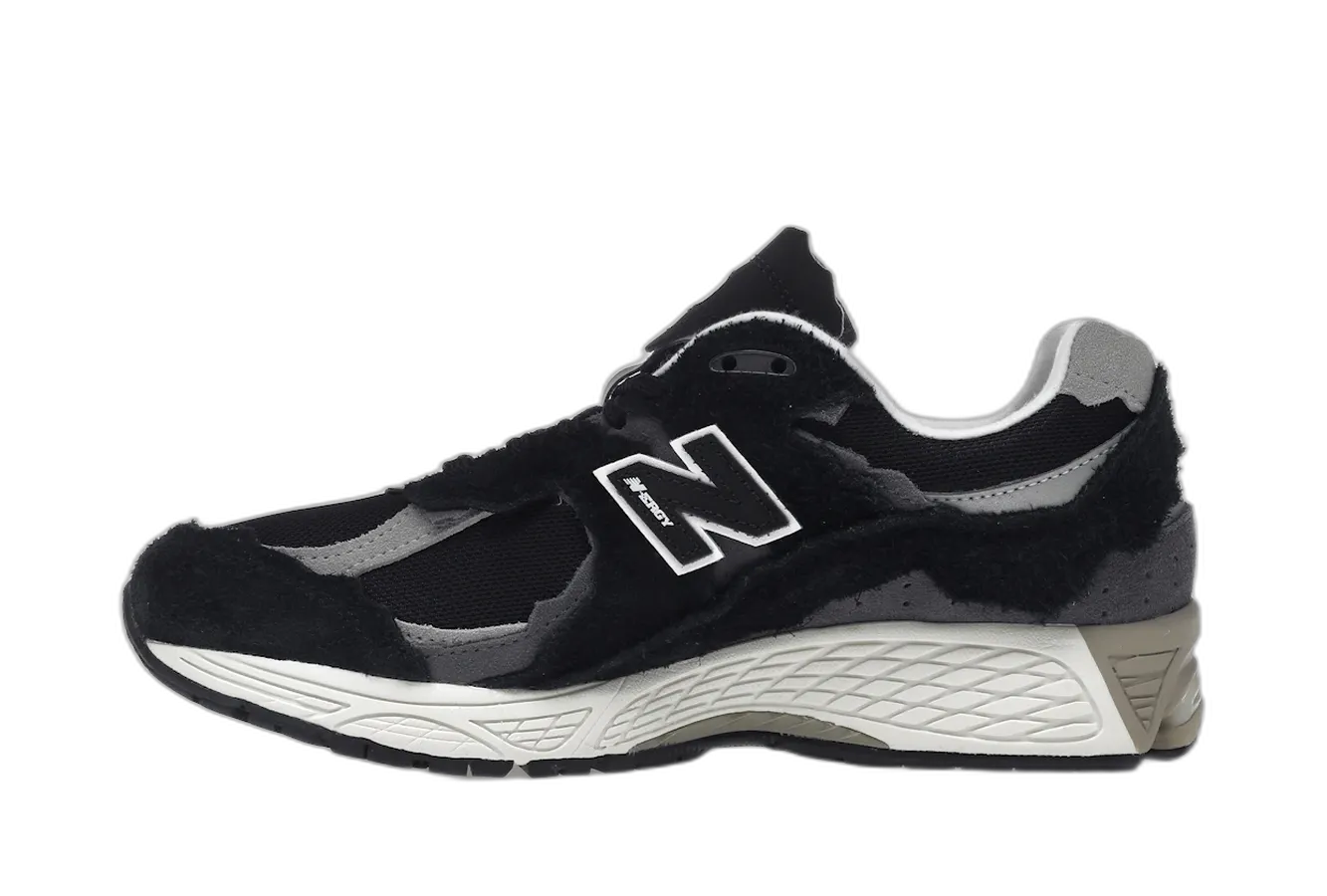 New Balance 2002R Protection Pack Black Grey