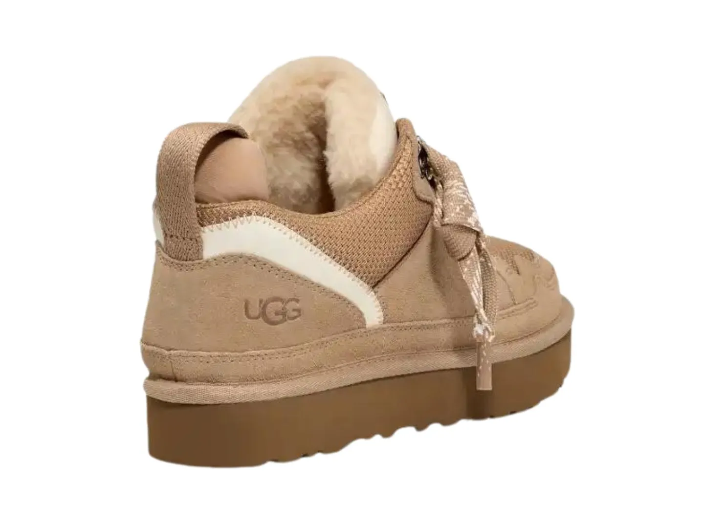 UGG: Lowmel in Sand
